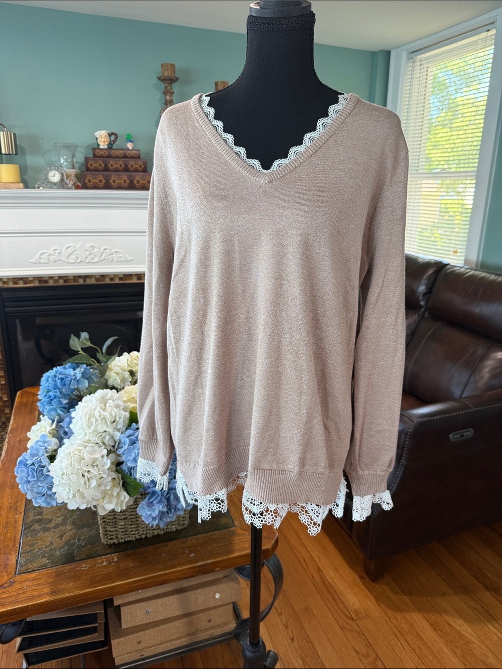 Adrianna Papell Taupe V-Neck Sweater with White Lace Trim Cottagecore Balletcore